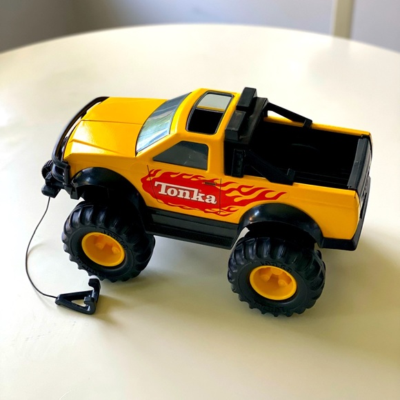 Tonka Steel 4X4 Toy Pickup Truck 2012 - Picture 1 of 5